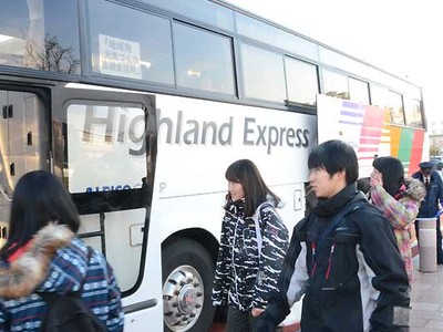 松本駅から無料バスで楽々　野麦峠スキー場、毎日運行で利用増