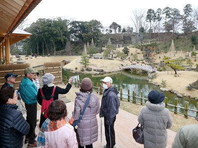 金沢城「新たな顔」一般公開　玉泉院丸庭園と橋爪門二の門