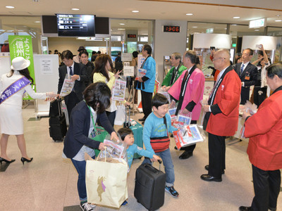 松本空港の福岡複便開始　「使い勝手いい」
