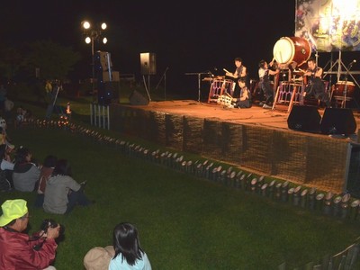 「竹宵」の明かり、雰囲気に一役　売木で音楽祭