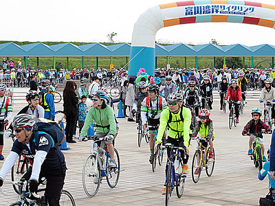 富山県が「田園サイクリングコース」整備へ