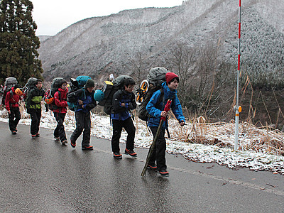 冬の剱岳へ第１陣　九州大パーティー入山