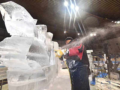 光り輝く氷の芸術一堂に　２０・２１日に長野で彫刻展