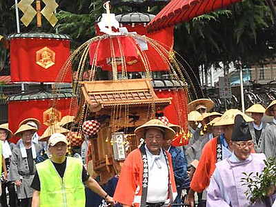 夏の風物詩「須坂祇園祭」開幕　笠鉾が市内を巡行