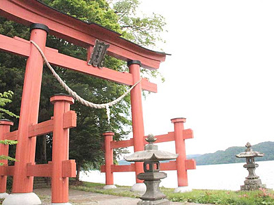 宇賀神社式年祭、２１日開幕　野尻湖に浮かぶ島にある神社