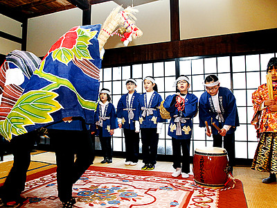 初午 みんなの力で継続　利賀・上村集落の伝統行事