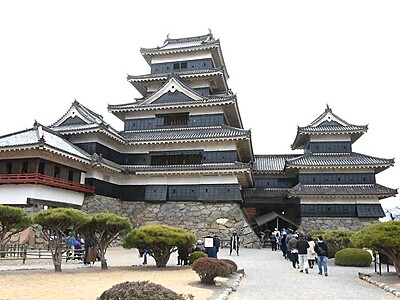 松本城の天守「日本最古」浮上　建造年には諸説、慎重に検証へ
