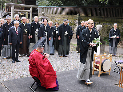 御車山守った先人しのぶ　高岡関野神社で与四兵衛祭