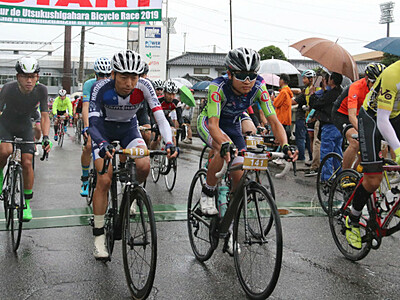 雨中の「激坂」自転車で駆ける　「ツール・ド・美ケ原高原」