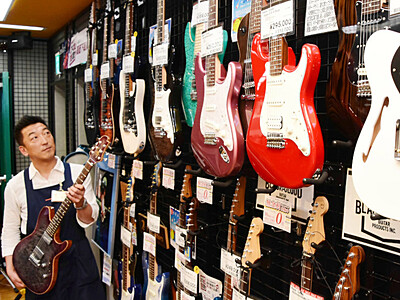 信州産ギター、品質知って　製造６社など松本で８月「祭り」