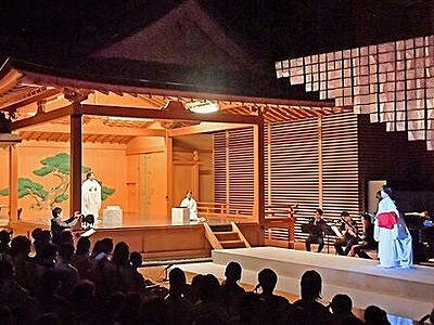 福井に参上、和とオペラの融合「出雲阿国」観客を魅了