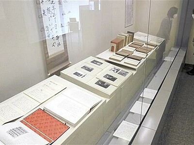 勝山出身の歴史学者・平泉澄　原稿、和歌の書を初公開