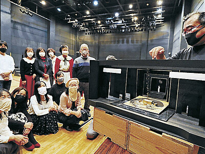 オペラ「禅」舞台模型完成　１月２３日歌劇座で初演