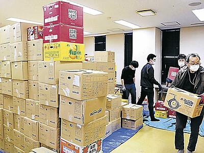 漫画６万冊を搬入　宝達志水町、図書館開設へ準備