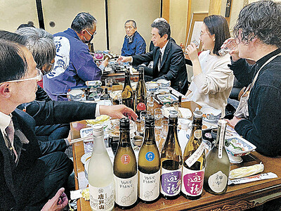 羽咋の地酒、ファンつかめ　石川県羽咋市内で初の利き酒会