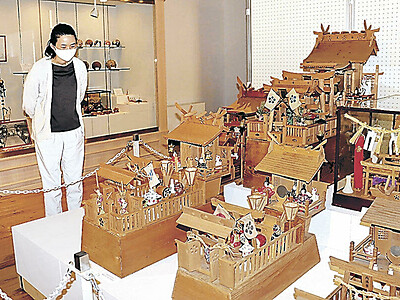 伝統的な玩具並ぶ　金沢くらしの博物館