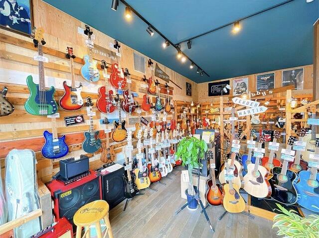 福井県鯖江市にある『Tabby's Guitar & Music（タビーズ ギター アンド ミュージック）』