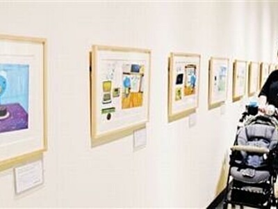 「ペネロペ」世界観浸って　福井県鯖江市で絵本原画など展示