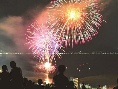 諏訪湖祭湖上花火　祈りとともに幕　16日から「サマーナイト花火」