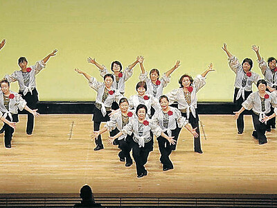 ２０周年祝う華やか舞台　石川県リズムダンス協