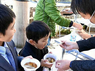 「とろとろ、ねばねば」「ふっくら」　サトイモ「善光寺」人気　長野市で芋煮会