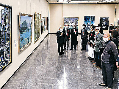 具象の美、心を捉え　示現会金沢展が石川県立美術館で開幕