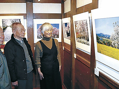 桜の名所、写真２０点　金沢で松本、中川さん展示