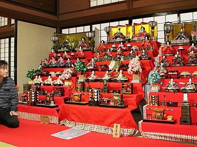 神社にお寺、カフェ...ひな人形が新発田で待ってます