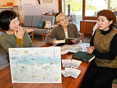 松川村の魅力知る絵地図　村内の女性３人、伝説ゆかりの場を紹介