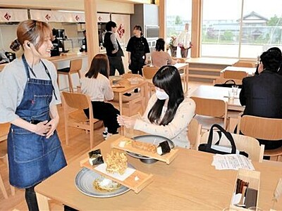 製麺所直営のそば食堂　挽きたて打ち立てを提供　福井県越前市の「宗近」