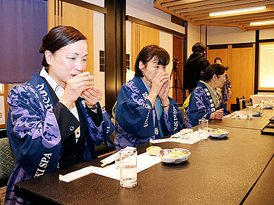 宇奈月温泉開湯１００周年記念の日本酒披露　黒部の２社製造
