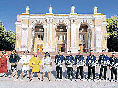 ウズベクで渾身の響き　 輪島・御陣乗太鼓、８年ぶり海外公演