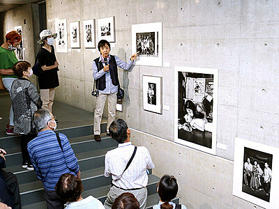 戦争の傷伝える　高岡・ミュゼふくおかカメラ館で大石さん写真展