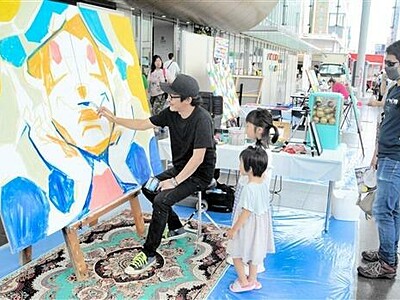 多彩アート、ライブ競演　福井駅前ハピテラスで「フクイアーティストアクション」