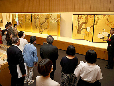 日本画の巨匠 足跡たどる　県水墨美術館、川合玉堂展開幕
