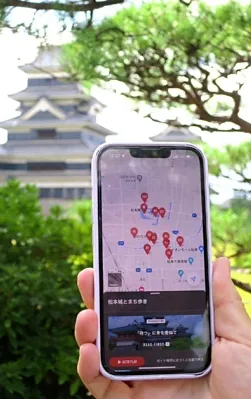 松本城周辺で使える音声観光ガイドアプリの画面
