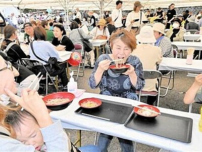 今庄そばまつり、1万1600食が完売　福井県南越前町